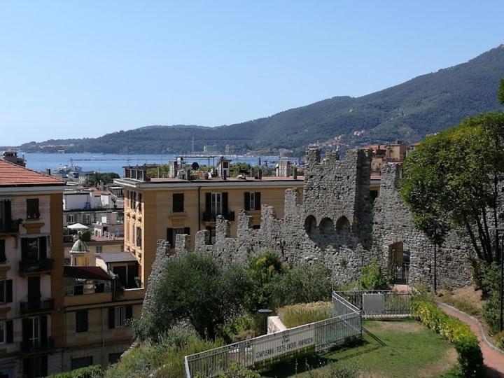 La Finestra Sul Parco Διαμέρισμα Λα Σπέτσια Εξωτερικό φωτογραφία